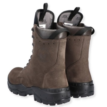 Высокие походные ботинки R 47.