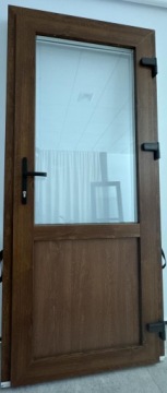 DRZWI ZEWNĘTRZNE PCV 105 X 210 DRZWI WEJŚCIOWE ZŁOTY DĄB SKLEP BIURO