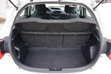 Toyota Yaris III Hatchback 5d Facelifting 2017 1.5 Hybrid 100KM 2020 Toyota Yaris 1.5 Hybrid, Salon Polska, zdjęcie 13