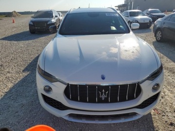 Maserati Levante 2017 Maserati Levante S Luxury 2017 3.0l 3.0 Benzyna 424KM, zdjęcie 5