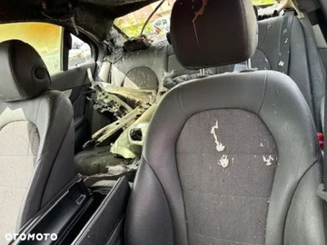 Mercedes Klasa C W205 Limuzyna Facelifting 1.6 C180 156KM 2019 Mercedes-Benz Klasa C 1.6 Benzyna 156KM, zdjęcie 11