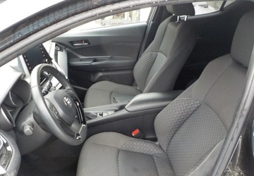 Toyota C-HR I Crossover Facelifting 1.8 Hybrid 122KM 2023 Toyota C-HR Okazja 1.8 Hybryda 122KM, zdjęcie 28