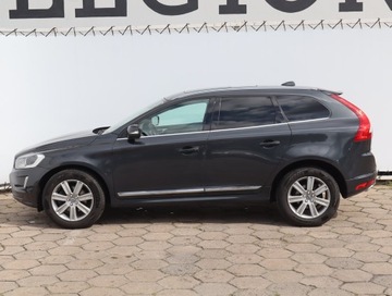 Volvo XC60 I SUV Facelifting 2.4 D4 190KM 2017 Volvo XC60 D4, Salon Polska, 187 KM, 4X4, zdjęcie 2