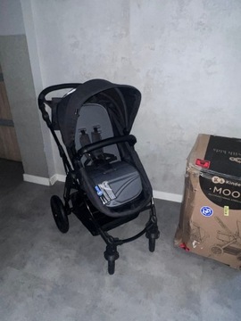 Коляска Kinderkraft MOOV CT BLACK 3в1