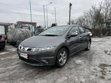 Honda Civic VIII Hatchback 3d 1.4 i-VTEC 100KM 2009 Honda Civic 1.4 100KM/Zamian/Kredyt/VIP Gwarant, zdjęcie 2