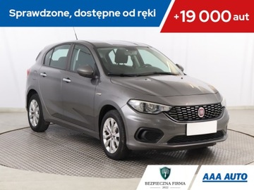 Fiat Tipo II Hatchback 1.4 T-Jet LPG 120KM 2017 Fiat Tipo 1.4 T-Jet, Salon Polska, Klima