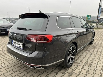 Volkswagen Passat B8 Variant Facelifting 2.0 TDI SCR 150KM 2023 Volkswagen Passat R-Line*DSG*Full Led*Panorama*, zdjęcie 3