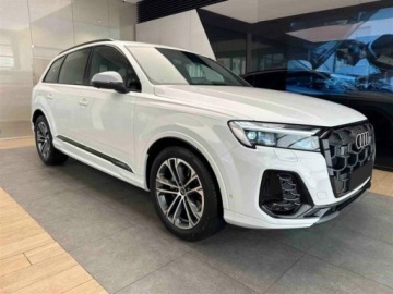 Audi Q7 II (4M) SUV Facelifting  3.0 50 TDI 286KM 2026 AUDI Q7 TDI quattro S Line Suv 3.0 (286 KM) 2026, zdjęcie 4