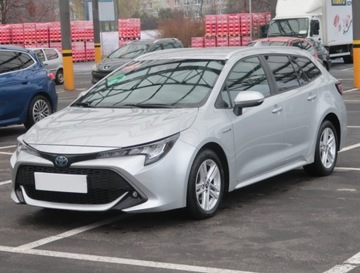 Toyota Corolla XII TS Kombi 1.8 Hybrid 122KM 2021 Toyota Corolla 1.8 Hybrid, Salon Polska, zdjęcie 1