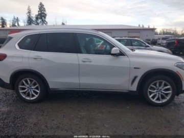 BMW X5 G05 2023 BMW X5 Phev xDrive45e 2023 3.0 Hybryda 282KM, zdjęcie 6