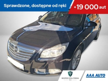 Opel Insignia I Sports Tourer 2.0 CDTI ECOTEC 160KM 2012 Opel Insignia 2.0 CDTI, Automat, Klima