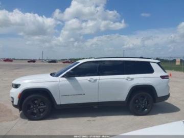 Jeep Grand Cherokee V 2024 Jeep Grand Cherokee L altitude 4x4 3.6 Benzyna 293KM, zdjęcie 7