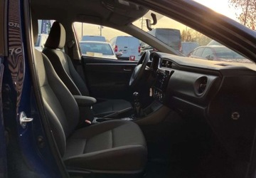 Toyota Corolla XI Sedan Facelifting 1,33 Dual VVT-i 99KM 2017 Toyota Corolla Toyota Corolla 1.33 Active 1.3 Benzyna 99KM, zdjęcie 14