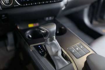 Lexus UX Crossover Facelifting 2.0 200 173KM 2022 Lexus UX 200 GPF F Sport Design 2WD Oferta Dealera Gwaranja 2.0 Benzyna, zdjęcie 11