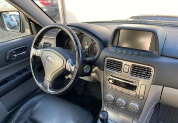Subaru Forester II 2.5 i 16V Turbo 230KM 2006 Subaru Forester Samochod krajowy 2.5 Benzyna 230KM, zdjęcie 8