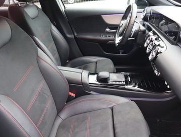 Mercedes Klasa A W177/V177 Hatchback 1.3 200 163KM 2020 Mercedes A A 200, Salon Polska, Automat, Skóra, zdjęcie 8