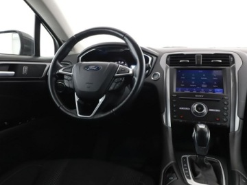 Ford Mondeo V Kombi Facelifting 2.0 Hybrid 187KM 2020 Ford Mondeo HEV automat full LED navi klima auto, zdjęcie 15