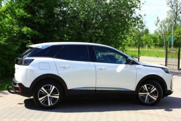 Peugeot 3008 II Plug-In Hybrid Facelifting 1.6 HYBRID 225KM 2023 Peugeot 3008 1.6 Hybrid 225KM EAT8 Allure Bezwypadkowy Serwisowany Ladne A, zdjęcie 3