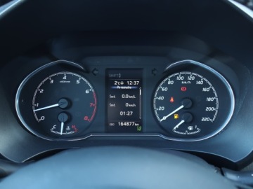 Toyota Yaris III Hatchback 5d Facelifting 2017 1.5 Dual VVT-iE 111KM 2020 Toyota Yaris 1.5 Dual VVT-i, Salon Polska, zdjęcie 10