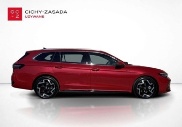 Volkswagen Passat B8 Variant Facelifting 2.0 TDI SCR 150KM 2025 Volkswagen Passat Variant R-Line 2.0TDI 150KM DSG Matrix Hak Masaz Keyless, zdjęcie 5