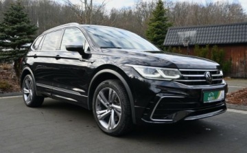 Volkswagen Tiguan II SUV Facelifting 2.0 TDI 200KM 2022 Volkswagen Tiguan 2,0 TDI 200 KM 4x4 R-LINE HEDA UP MATRIX Kamera 360 Nawi, zdjęcie 10
