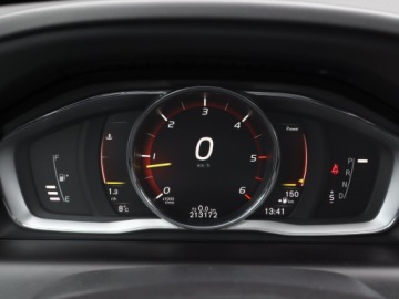 Volvo XC60 I SUV Facelifting 2.4 D4 190KM 2017 Volvo XC60 D4, Salon Polska, Serwis ASO, 187 KM, zdjęcie 10