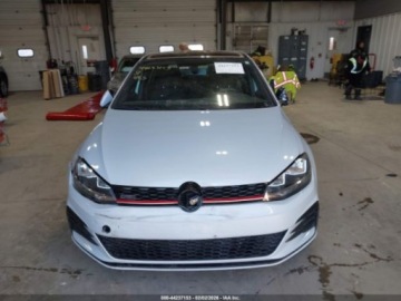 Volkswagen Golf VIII 2019 Volkswagen Golf GTI 2.0T S 2019 2.0 Benzyna 228KM, zdjęcie 8