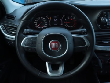 Fiat Tipo II Station Wagon 1.4 T-Jet 120KM 2016 Fiat Tipo 1.4 T-Jet, Klima, Parktronic, zdjęcie 15
