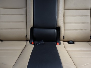 Toyota RAV4 IV MPV Facelifting 2.5 Hybrid 197KM 2016 Toyota RAV 4 2.5 Hybrid, Salon Polska, Serwis ASO, zdjęcie 9