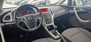 Opel Astra J Hatchback 5d 1.7 CDTI ECOTEC 110KM 2010 Opel Astra Jeden Właściciel Zarejestrowany 1.7, zdjęcie 21