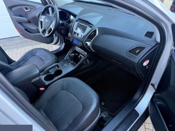 Hyundai ix35 SUV R 2.0 CRDi 184KM 2013 Hyundai ix35 2.0 CRDi 4WD Automatik Premium 184KM 2013r bezwypadkowy, ASO, zdjęcie 17