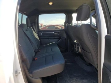  RAM 1500 2022r., 4X4, od ubezpieczalni 5.7 Benzyna 392KM, zdjęcie 8