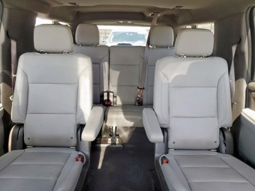 Chevrolet Suburban GMT900 2022 Chevrolet Suburban K1500 Z71 2022 5.3l 5.3 Benzyna 355KM, zdjęcie 10