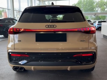 Audi Q5 II SUV Facelifting 2.0 40 TDI 204KM 2026 AUDI Q5 TDI quattro S line Suv 2.0 (204KM) 2026, zdjęcie 1