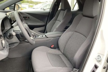 Toyota C-HR II SUV 1.8 Hybrid 140KM 2025 Toyota C-HR 1.8 HEV 140KM Duzy rabat Od reki Wersja Comfort 1.8 140KM, zdjęcie 20