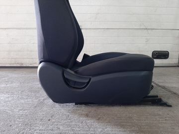 KIA RIO III SEDAN 17R SEDADLO PRAVÝ SPOLUJEZDCE AIRBAG