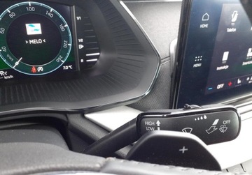 Skoda Octavia IV Liftback 1.5 TSI EVO 150KM 2023 Skoda Octavia Style 1.5 TSI 150 KM Virtual Cockpit Kamera LED Podg. fo, zdjęcie 16