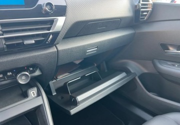 Citroen 2023 Citroen C4X Elektryk Nawigacja Kamera Sensor LED podgrzewana kierownica sz, zdjęcie 20