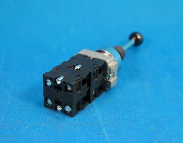 ПРОМЫШЛЕННЫЙ ДЖОЙСТИК-МАНИПУЛЯТОР 4 ОСИ 3А 240В