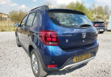 Dacia Sandero II Hatchback 5d Facelifting 0.9 TCe 90KM 2017 Dacia Sandero Stepway Dacia Sandero Stepway 0.9 tce klima navi pdc stan b, zdjęcie 3