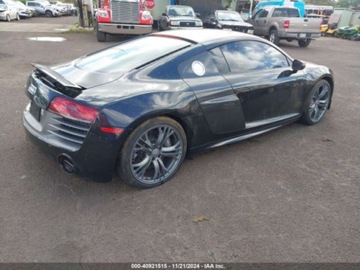 Audi R8 I Coupe Facelifting 5.2 FSI 550KM 2014 Audi R8 Coupe Plus 2014 5.2l 5.2 Benzyna 550KM, zdjęcie 5