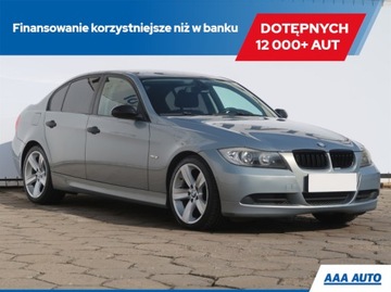 BMW Seria 3 E90-91-92-93 Limuzyna E90 320i 150KM 2005 BMW 3 320 i, Klima, Klimatronic, Parktronic,ALU