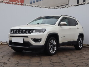 Jeep Compass II SUV 2.0 MJD 140KM 2017 Jeep Compass 2.0 MultiJet, Salon Polska, zdjęcie 1