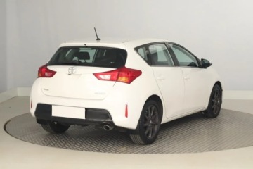 Toyota Auris II Hatchback 5d D-4D 125 124KM 2014 Toyota Auris 2.0 D-4D, Salon Polska, Serwis ASO, zdjęcie 4