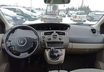 Renault Grand Scenic I 1.9 dCi 130KM 2007 Renault Grand Scenic Renault Grand Scenic 1.9 Diesel 130KM, zdjęcie 9