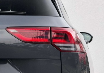 Volkswagen Golf VIII 2021 Volkswagen Golf Variant LED Plus Keyless Ambiente Czujniki parkowania, zdjęcie 10