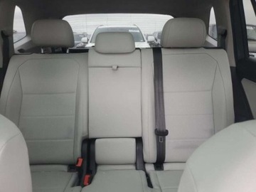 Volkswagen Tiguan II 2021 Volkswagen Tiguan Volkswagen Tiguan SE 4MOTION 2.0 Benzyna 184KM, zdjęcie 9