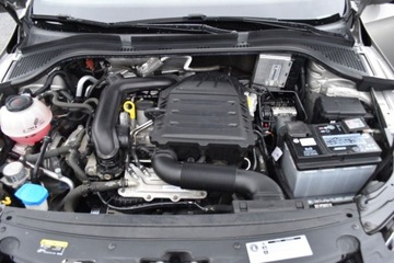 Skoda Rapid II Liftback Facelifting 1.0 TSI 110KM 2017 Skoda RAPID SalonPL 1.0 TSI 110KM AmbitionAudio Klimatyzacja Alu 15 Dealer, zdjęcie 38