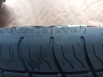 AUDI A4 B9 8W SEDAN KOLO DOJEZDOVÉ REZERVY ZVEDÁK KLÍČ 8W0601027 NOVÉ