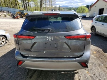Toyota Highlander III 2023 Toyota Highlander Platinum 2023 2.4 Benzyna 265KM, zdjęcie 2